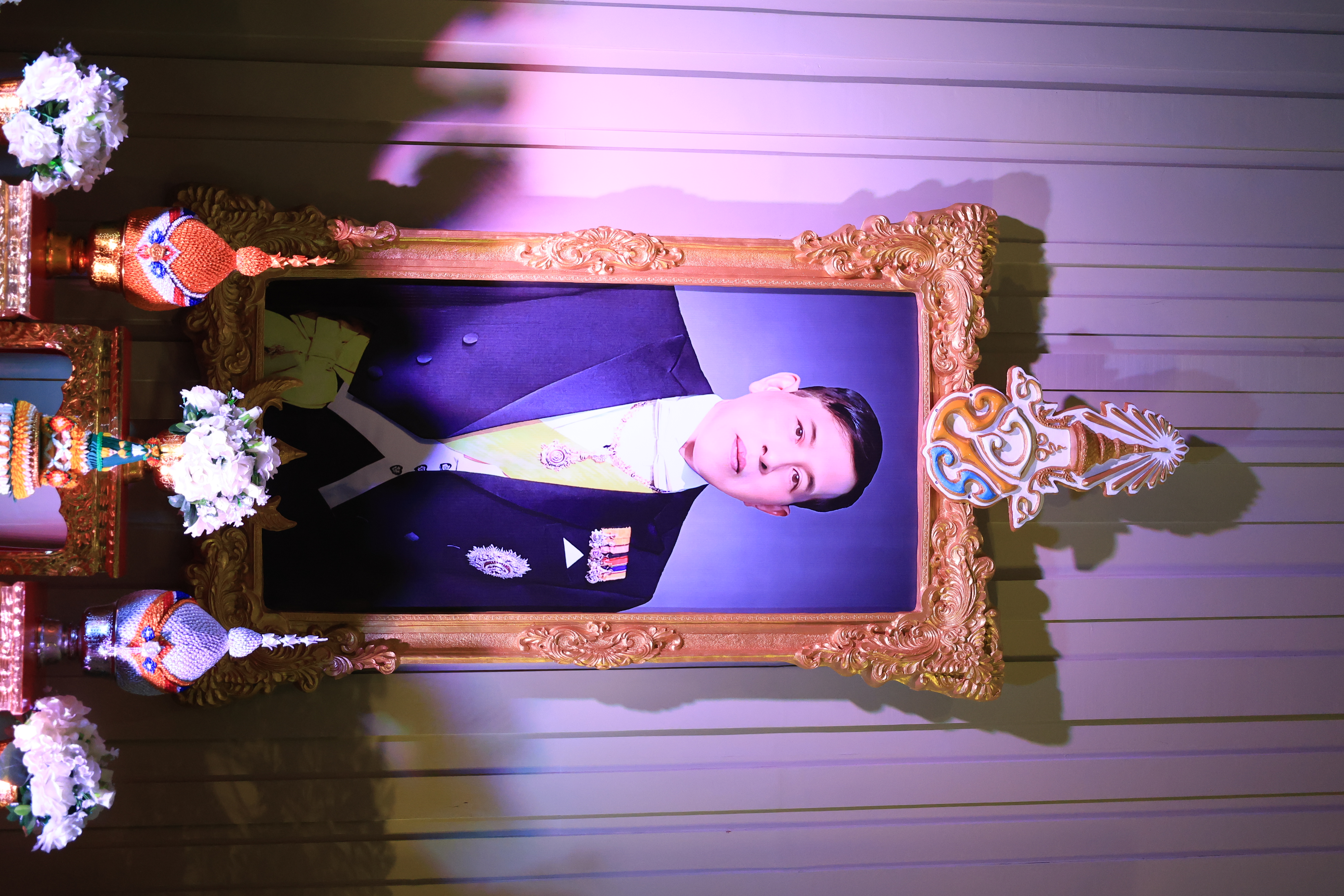 title - ส.ป.ก. ร่วมจัดงานนิทรรศการเฉลิมพระเกียรติพระบาทสมเด็จพระเจ้าอยู่หัว เนื่องในโอกาสมหามงคลเฉลิมพระชนมพรรษา 74 พรรษา 28 กรกฎาคม 2569 “ตามรอยเบื้องพระยุคลบาท น้อมสํานึกในพระมหากรุณาธิคุณ”